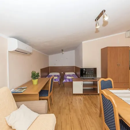 Ivan 斯塔利格拉德-帕克利尼卡